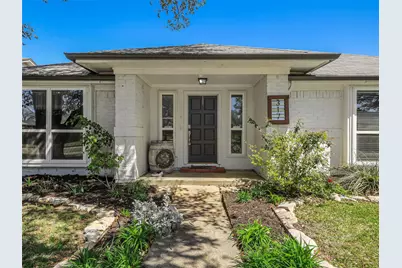 317 Stillmeadow Drive, Garland, TX 75040 - Photo 2