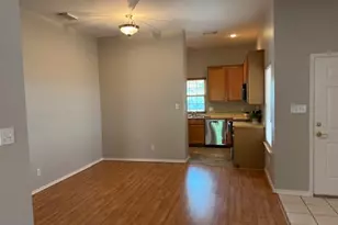 2316 Clermont Ln, Denton, TX 76205 - Photo 6