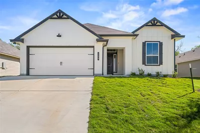 109 Adaline Bend, McGregor, TX 76657 - Photo 1