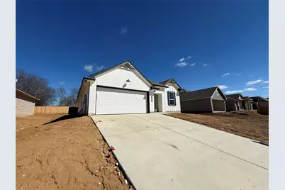 109 Adaline Bend, McGregor, TX 76657 - Photo 2