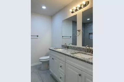 820 W Crawford Street, Denison, TX 75020 - Photo 14