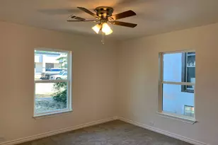 820 W Crawford St, Denison, TX 75020 - Photo 10