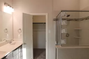 825 Ben Ln, Lewisville, TX 75056 - Photo 14