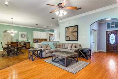 217 Woodbine Drive, Burleson, TX 76028 - Photo 6