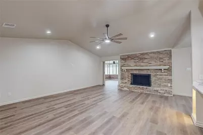 3714 Kiest Knoll Drive, Dallas, TX 75233 - Photo 6