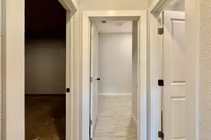 310 SW 14th St, Mineral Wells, TX 76067 - Photo 8