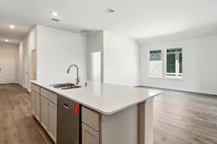 2311 Conquest Dr, Royse City, TX 75189 - Photo 2