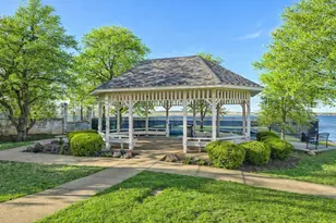 2101 Vista Ridge Ct, Arlington, TX 76013 - Photo 4