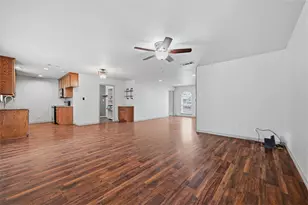 2401 Richmond Dr, Plano, TX 75074 - Photo 10