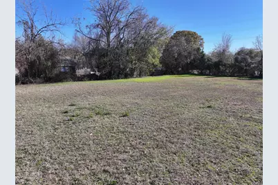 3900 Mercury Street, Haltom City, TX 76111 - Photo 4