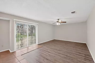 5608 Burton Avenue, Fort Worth, TX 76119 - Photo 8