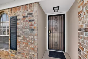 5608 Burton Ave, Fort Worth, TX 76119 - Photo 6