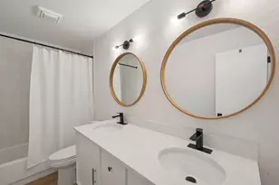 5309 Manhassett Dr, Arlington, TX 76018 - Photo 20