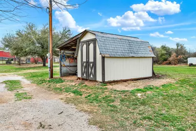 129 Hunter Ridge Lane, Springtown, TX 76082 - Photo 20