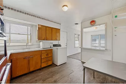 4123 Huckleberry Circle, Dallas, TX 75216 - Photo 12