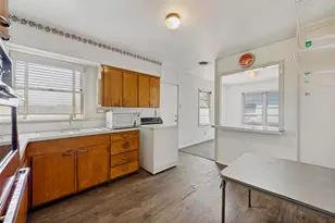 4123 Huckleberry Cir, Dallas, TX 75216 - Photo 12