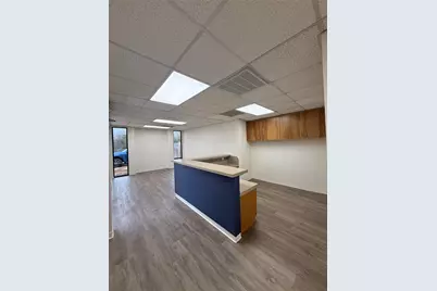 2401 W Green Oaks Boulevard, Arlington, TX 76016 - Photo 6