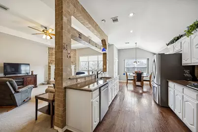 2790 Beacon Hill Drive, Rockwall, TX 75087 - Photo 14