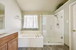 2790 Beacon Hill Dr, Rockwall, TX 75087 - Photo 18