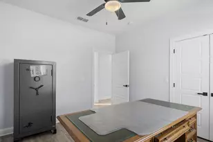 1006 Windy Ridge Dr, Longview, TX 75604 - Photo 32