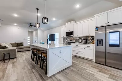 8730 Dunlap Street, Dallas, TX 75217 - Photo 6