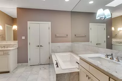 3319 W 6th Street, Fort Worth, TX 76107 - Photo 16