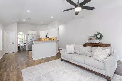 5741 Starboardway Drive, Fort Worth, TX 76135 - Photo 12