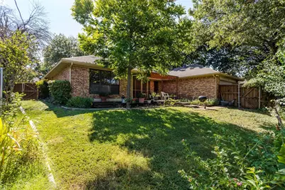 1013 Canyon Ridge Drive, DeSoto, TX 75115 - Photo 14