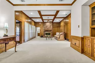 1013 Canyon Ridge Dr, DeSoto, TX 75115 - Photo 4