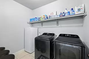 337 Pecos Dr, Burleson, TX 76028 - Photo 16