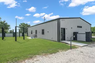 4846 Co Rd 3408, Lone Oak, TX 75453 - Photo 2