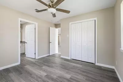 1704 Harris Street, Gainesville, TX 76240 - Photo 16