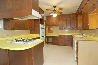 609 Cedar Street, Muenster, TX 76252 - Photo 10