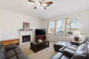 9212 Wellington Dr, Little Elm, TX 75068 - Photo 18