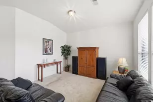 9212 Wellington Dr, Little Elm, TX 75068 - Photo 10
