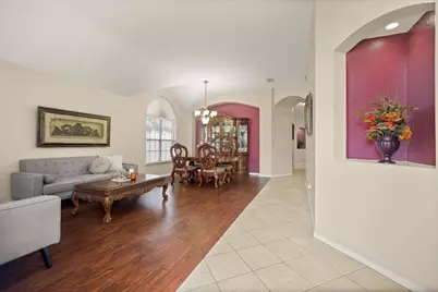 6408 St Leonard Drive, Arlington, TX 76001 - Photo 6