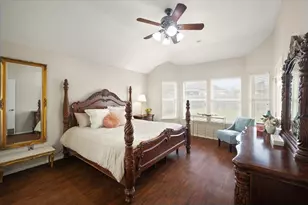 6408 St Leonard Dr, Arlington, TX 76001 - Photo 18