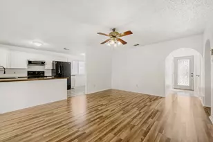 6345 Dorchester Trail, North Richland Hills, TX 76182 - Photo 8