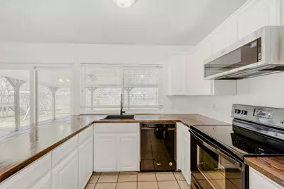 6345 Dorchester Trail, North Richland Hills, TX 76182 - Photo 12