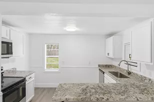 1102 E Washington St, Stephenville, TX 76401 - Photo 10