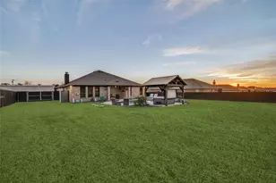 302 Amber Ln, Nevada, TX 75173 - Photo 36