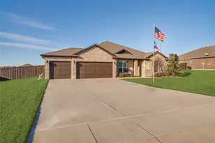 302 Amber Ln, Nevada, TX 75173 - Photo 4