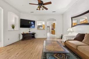 131 Pecan Pl Ln, Pottsboro, TX 75076 - Photo 6