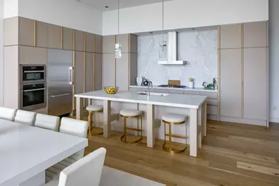 2430 Victory Park Lane #3203, Dallas, TX 75219 - Photo 6