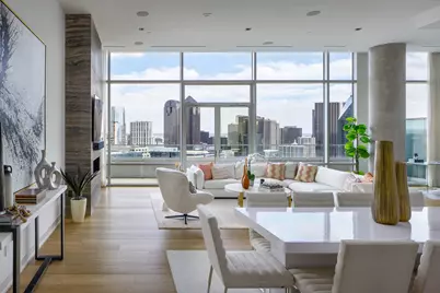 2430 Victory Park Lane #3203, Dallas, TX 75219 - Photo 8