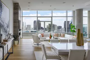 2430 Victory Park Ln, Dallas, TX 75219 - Photo 8