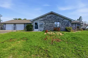 2480 Timber Wolf Trail, Stephenville, TX 76401 - Photo 10