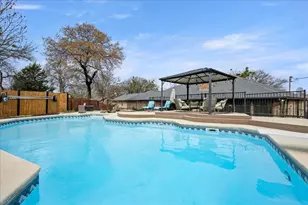 1508 Canyon Creek Dr W, Azle, TX 76020 - Photo 4