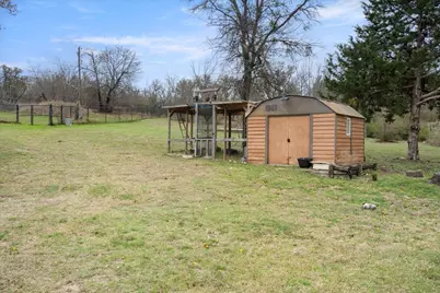 1508 Canyon Creek Drive W, Azle, TX 76020 - Photo 34