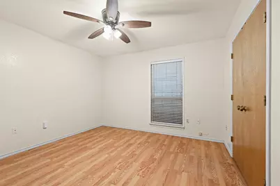 2007 Harwell Street, Grapevine, TX 76051 - Photo 10